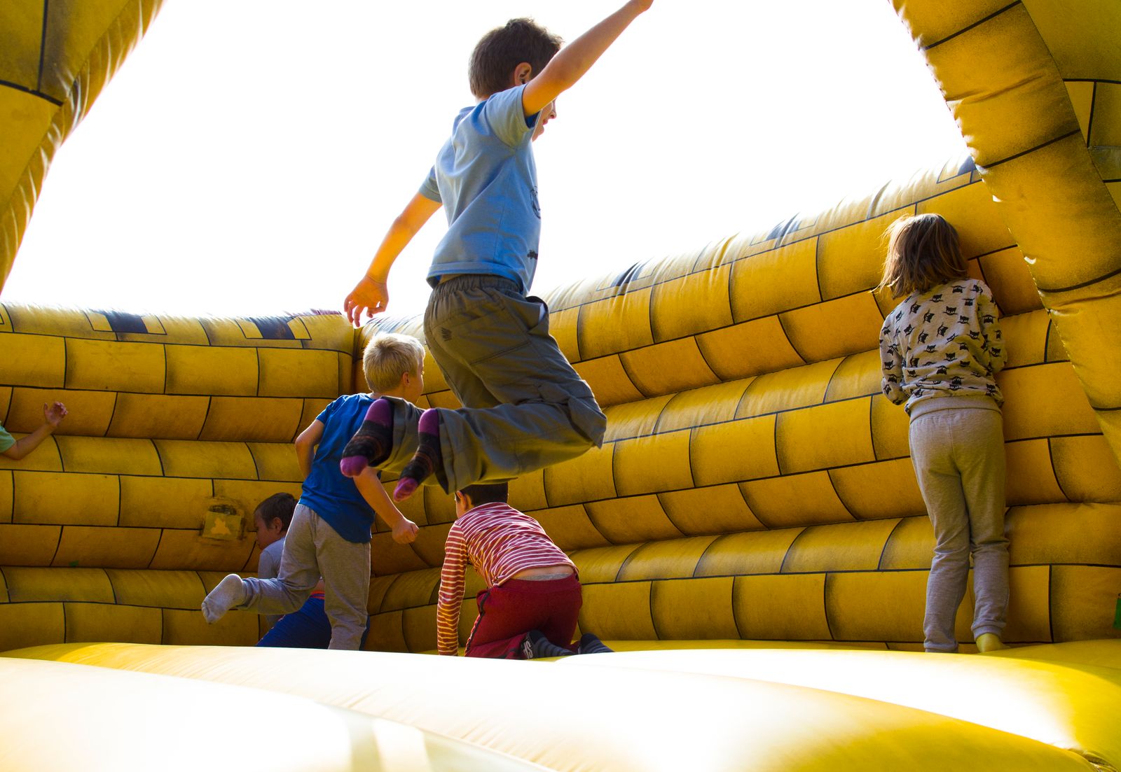 Pioneer Valley Bounce Co. — bounce house and party rental website demo with a live booking form
